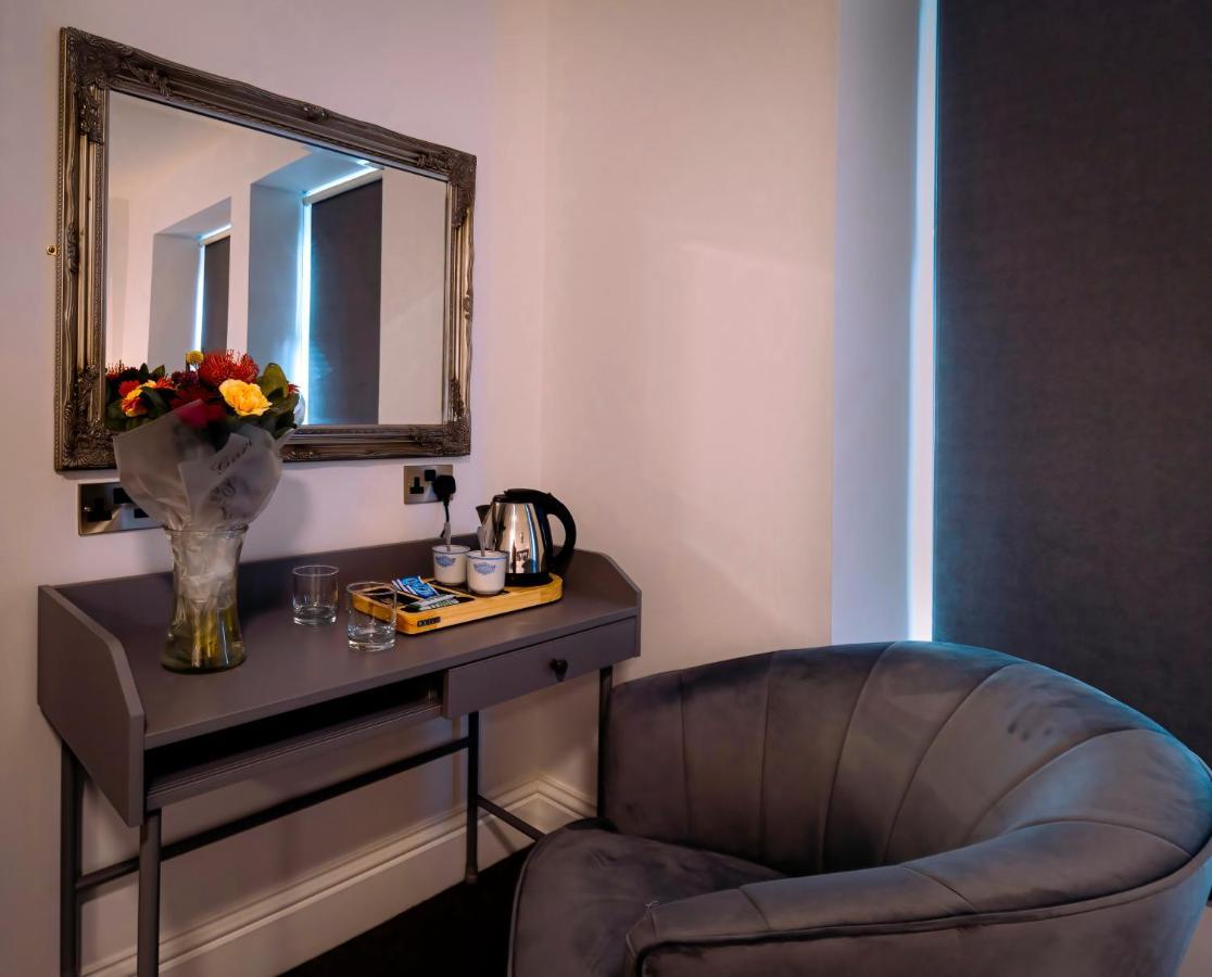 The Friendship Hotel Stocksbridge  Eksteriør bilde