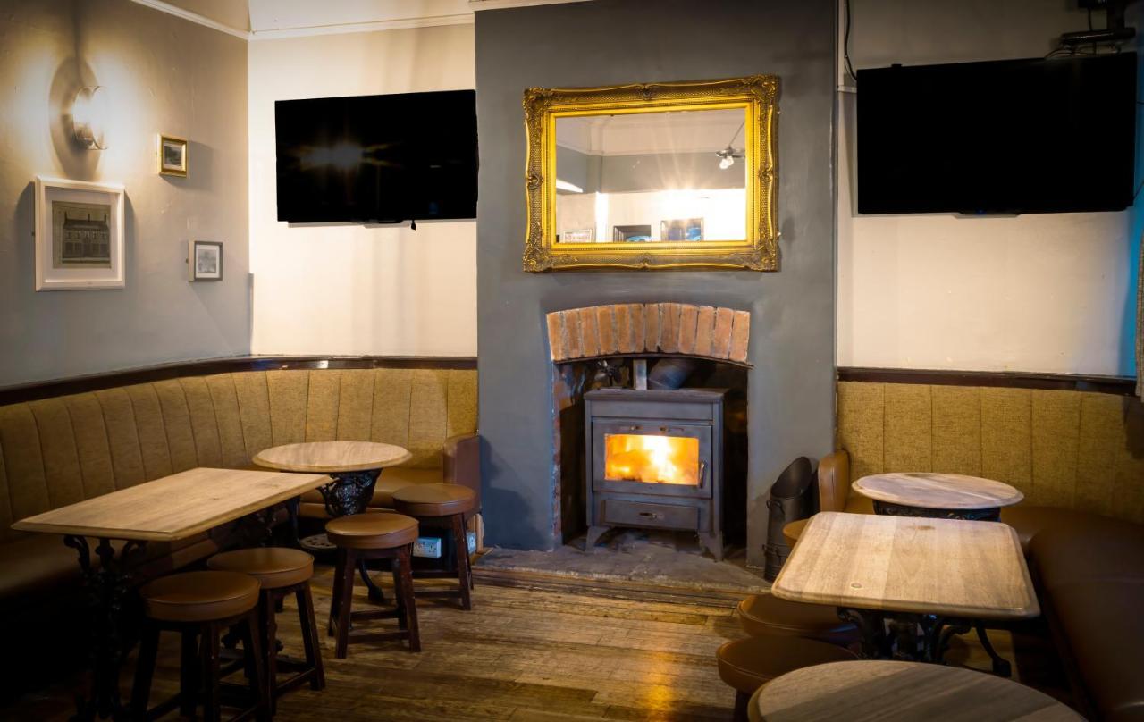 The Friendship Hotel Stocksbridge  Eksteriør bilde