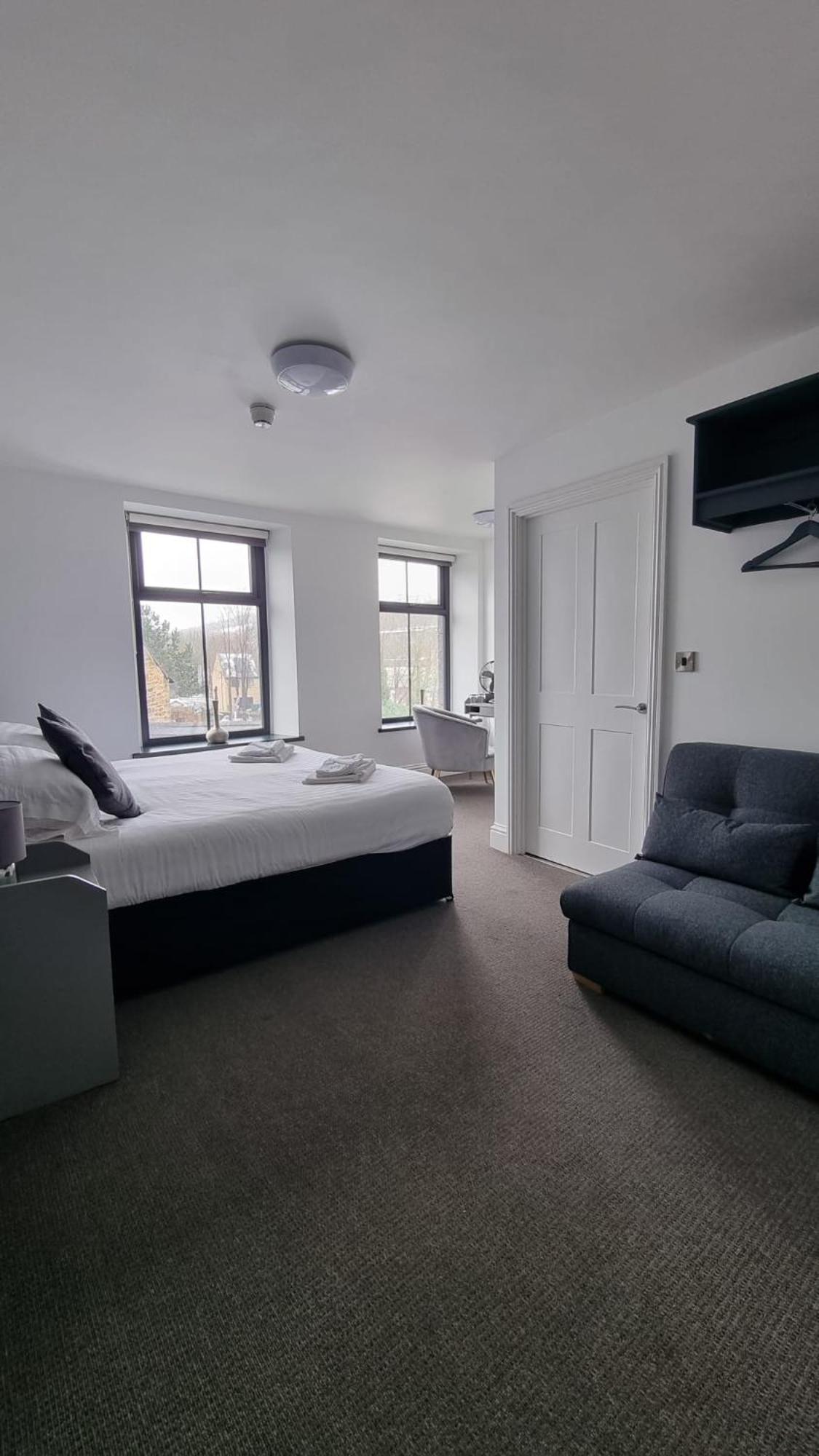 The Friendship Hotel Stocksbridge  Eksteriør bilde