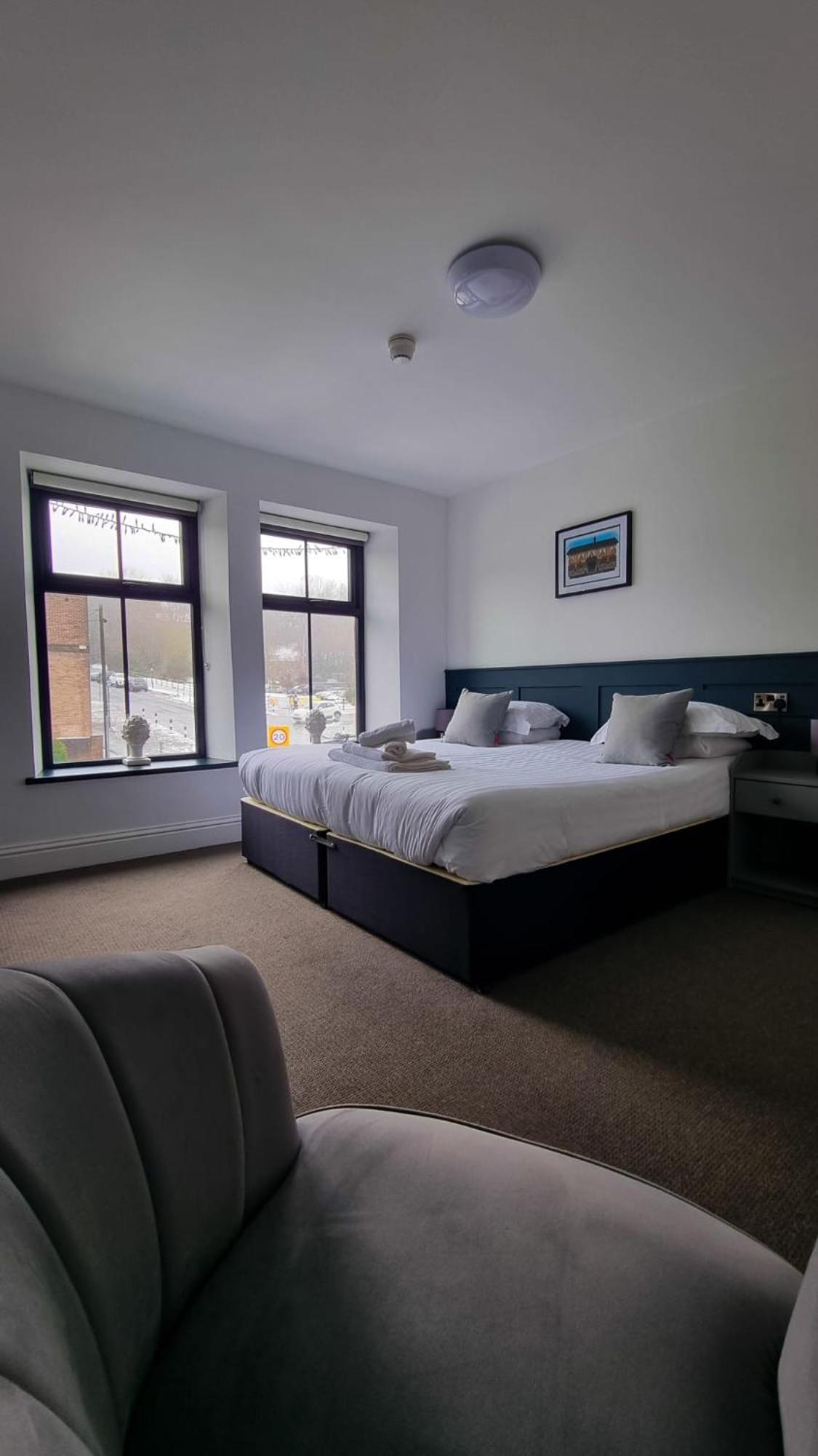 The Friendship Hotel Stocksbridge  Eksteriør bilde